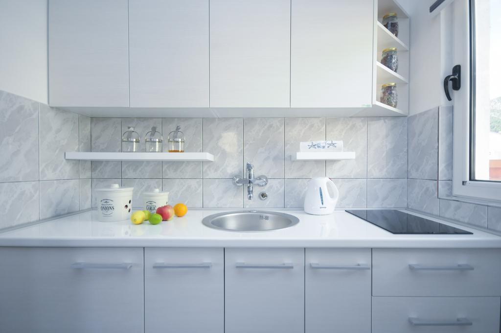Budva Inn Guest House Ruang foto
