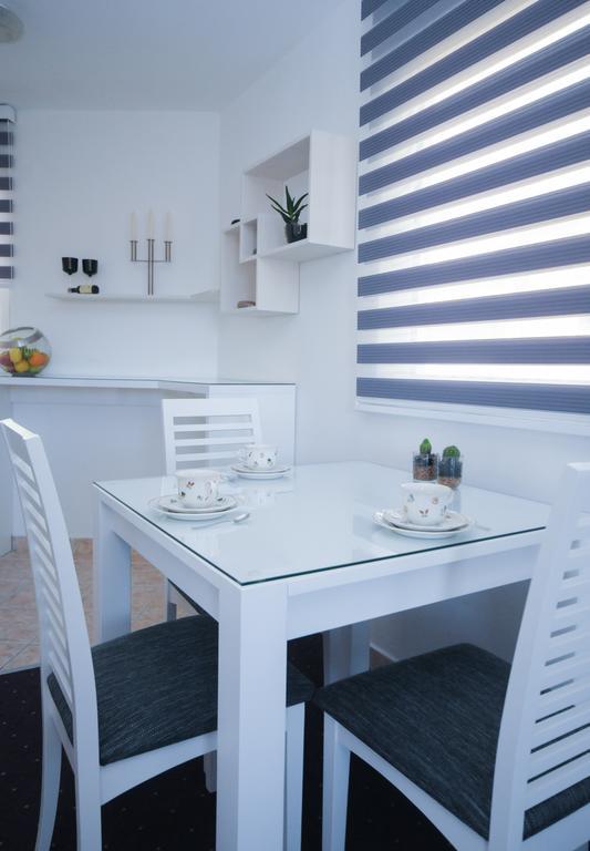Budva Inn Guest House Ruang foto